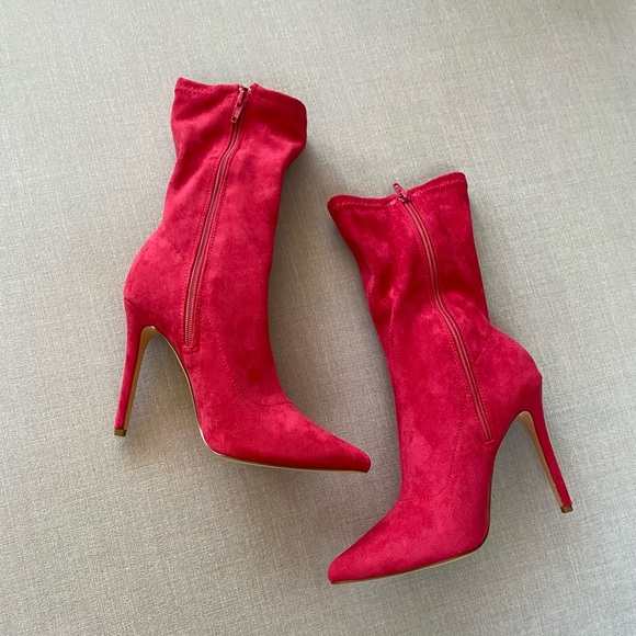 NIB Estella Bootie - Picture 4 of 8